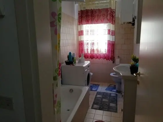 Standard Tek Büyük Yataklı Oda, 1 Çift Kişilik Yatak, Ortak Banyo