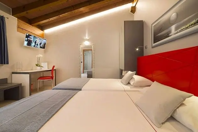 Standard Tek Büyük Yataklı Oda, 2 Tek Kişilik Yatak, Ek Bina