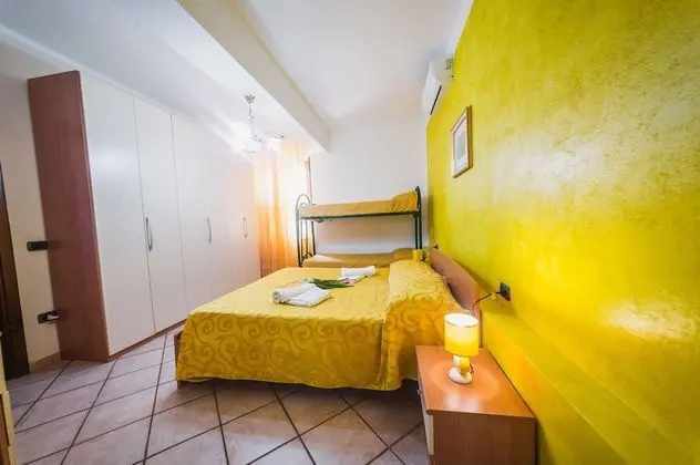 Standard Dört Kişilik Oda, Banyolu/Duşlu, Bahçe Manzaralı