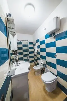 Standard Dört Kişilik Oda, Banyolu/Duşlu, Bahçe Manzaralı