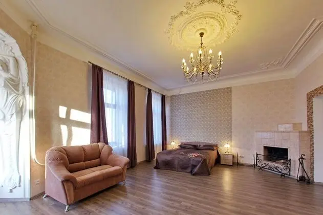 Junior Süit, Şömine