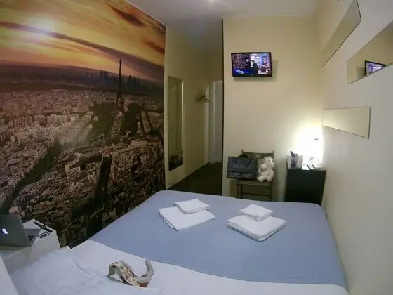 Standard Tek Büyük Yataklı Oda