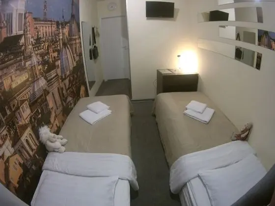 Standard Tek Büyük Yataklı Oda