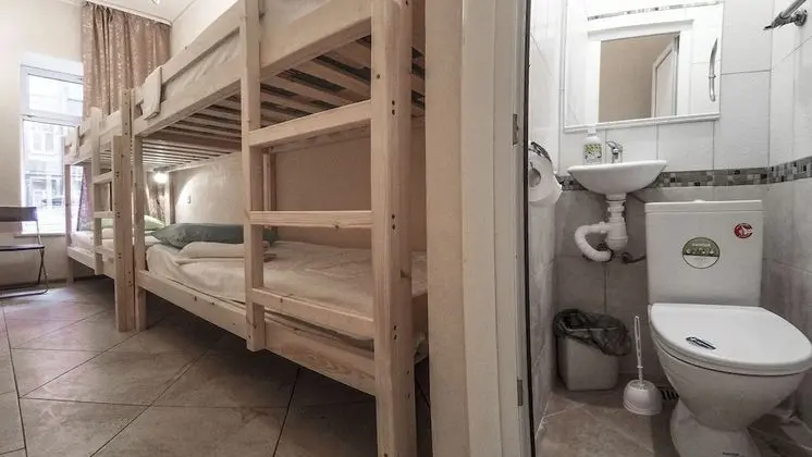 Economy Ortak Ranzalı Oda, Sadece kadınlar için (4 beds)