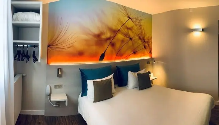 Comfort Tek Büyük Yataklı Oda