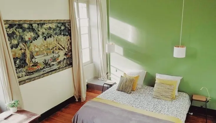 Comfort Tek Büyük Yataklı Oda