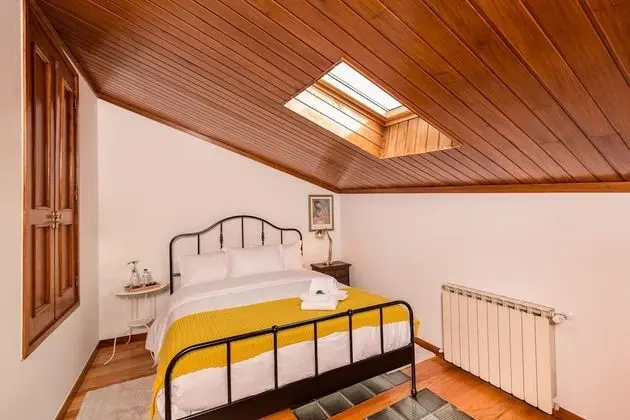 Comfort Tek Büyük Yataklı Oda, Ortak Banyo (01)