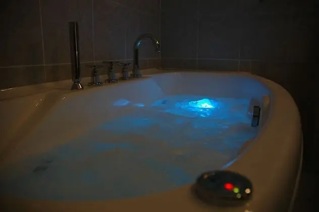 Tek Büyük Yataklı Oda, Manzaralı