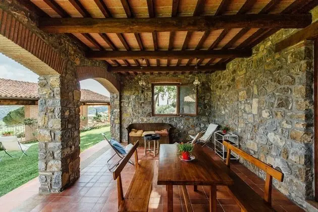 Apart Daire, 2 Yatak Odası, Teras, Tepe Manzaralı (La Piccionaia)