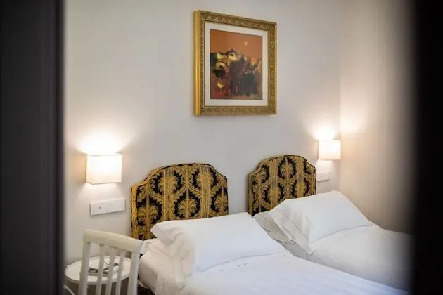 Classic Tek Büyük veya İki Ayrı Yataklı Oda