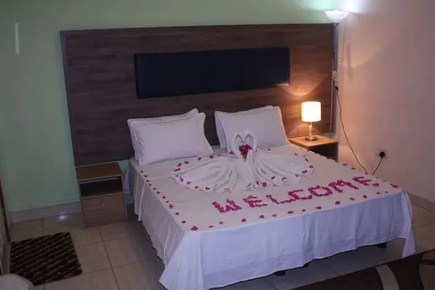 Deluxe Tek Büyük Yataklı Oda, Bahçe Manzaralı