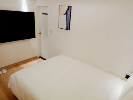 Basic Tek Büyük Yataklı Oda