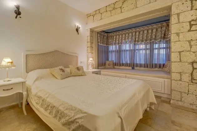 Cumbalı Standart Oda, Şehir Manzaralı