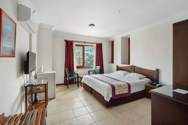Standart Oda, Deniz veya Kara Manzaralı, Balkonsuz