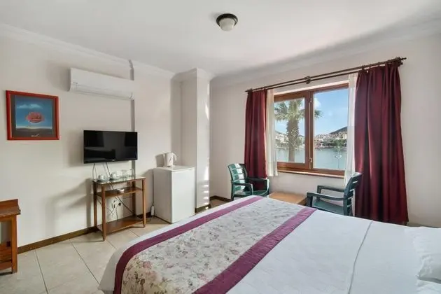 Standart Oda, Deniz veya Kara Manzaralı, Balkonsuz
