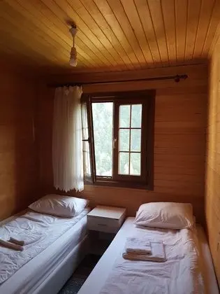 Standard Tek Büyük veya İki Ayrı Yataklı Oda