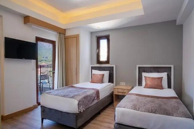 https://images.etstur.com/files/images/hotelImages/TR/218526/l/Fore-Resort-Spa-Kemer-Oda-393759.jpg