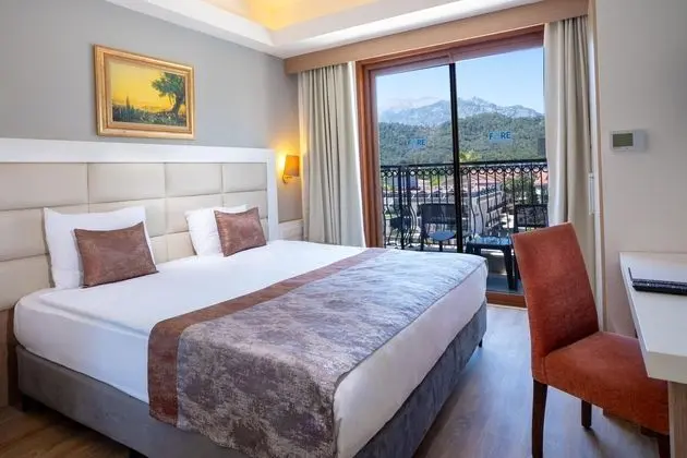 https://images.etstur.com/files/images/hotelImages/TR/218526/l/Fore-Resort-Spa-Kemer-Oda-393760.jpg