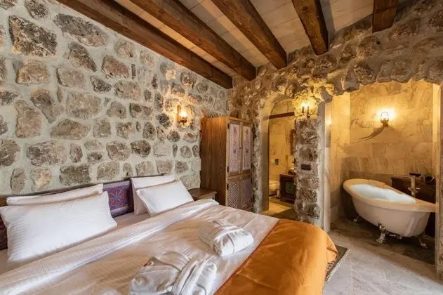 Garden Suite, Bahçe Manzaralı, Küvetli