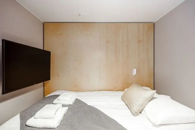Micro (Hostel)