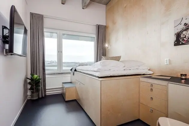 Mini (Hostel)
