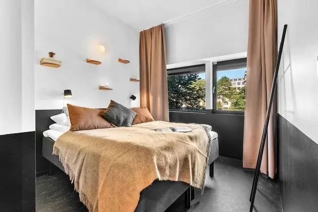 Three-Bedroom Apartment For Five