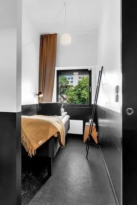 Three-Bedroom Apartment For Five