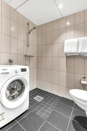 Three-Bedroom Apartment For Five