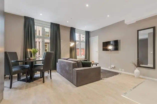 Superior Two-Bedroom Apartment For Three
