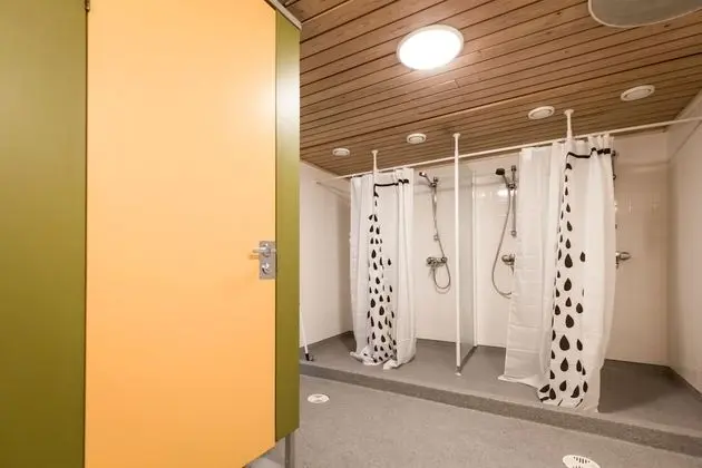 İki Ayrı Yataklı Oda, Ortak Banyo (no reception, keyless entry)