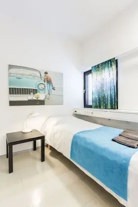 Tek Kişilik Oda, Ortak Banyo