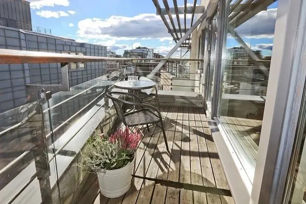 Two-Bedroom Apartment For Four With Balcony