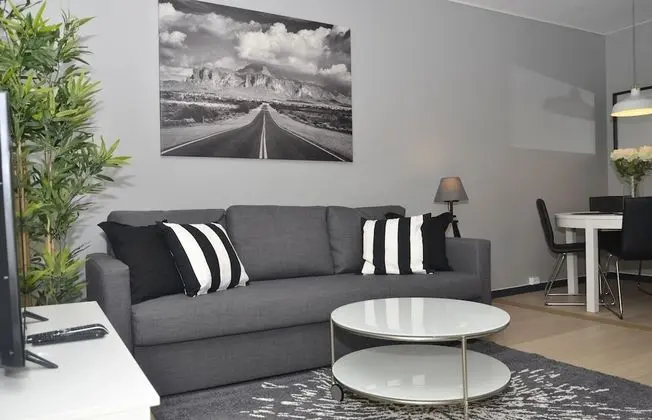 One-Bedroom Apartment For Two