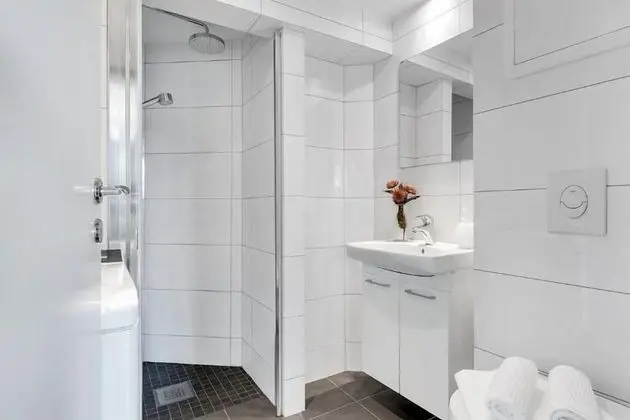 One-Bedroom Apartment For Two