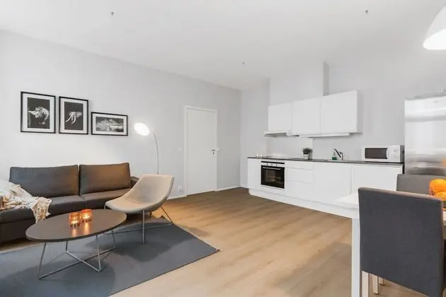 One-Bedroom Apartment For Two