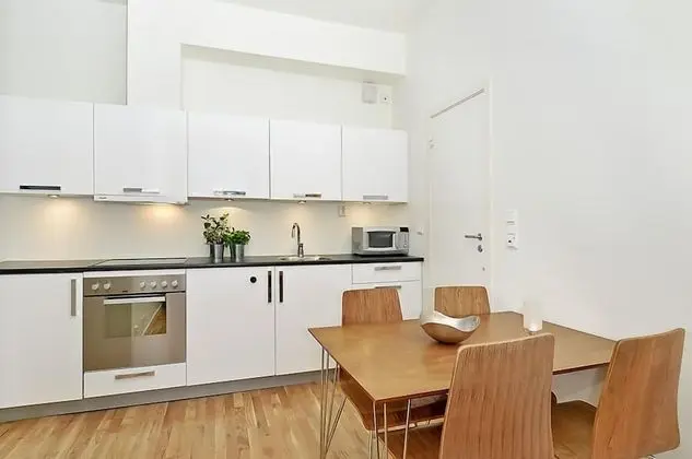 Budget One-Bedroom Apartment For Two