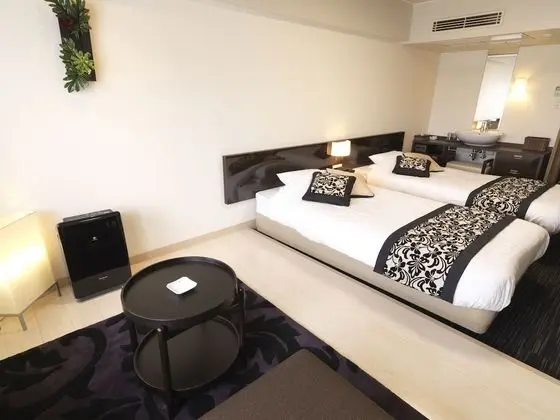 İki Ayrı Yataklı Oda, Sigara İçilmez, Göl Manzaralı