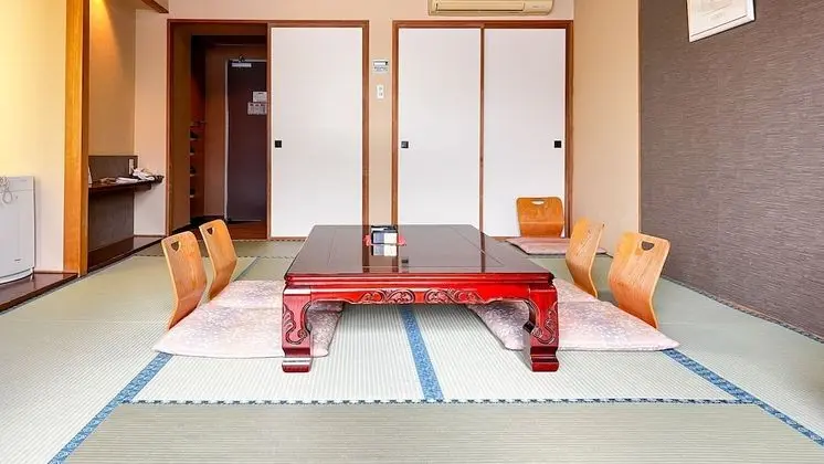 Traditional Oda, Sigara İçilmez, Göl Manzaralı