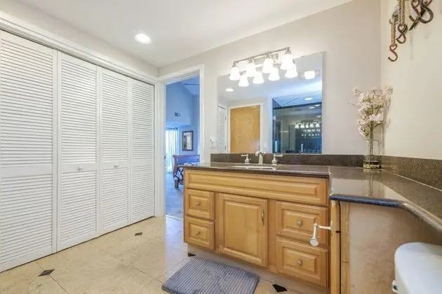 Daire (Forest Beach Villa 411)