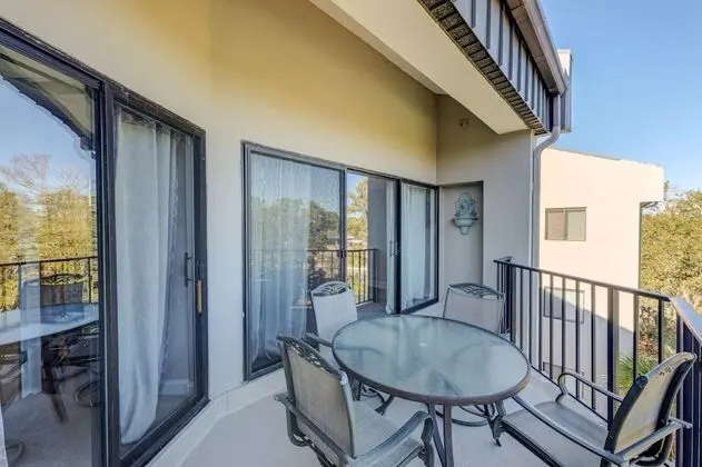 Daire (Forest Beach Villa 411)