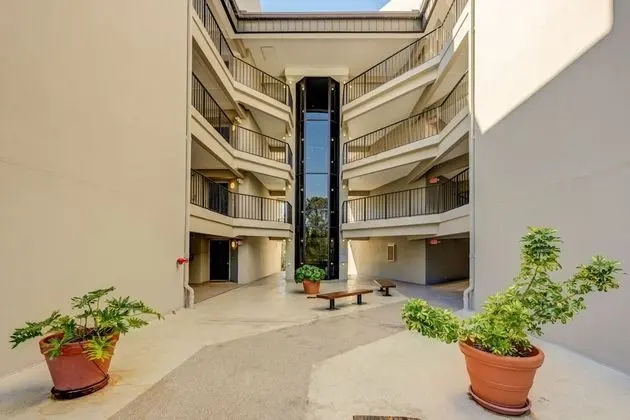 Daire (Forest Beach Villa 411)