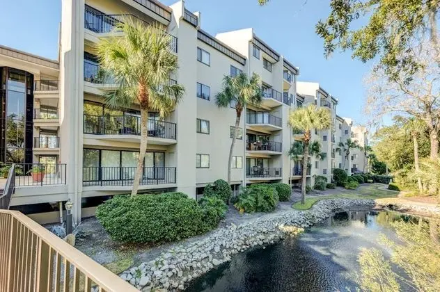 Daire (Forest Beach Villa 411)