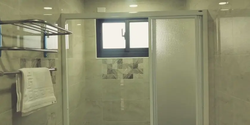 Deluxe Tek Büyük Yataklı Oda, Balkon, Dağ Manzaralı