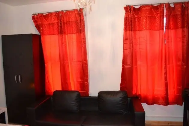 Basic Tek Büyük Yataklı Oda, 1 Çift Kişilik Yatak, Ortak Banyo