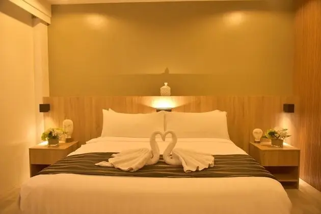 Skylight Premier Deluxe