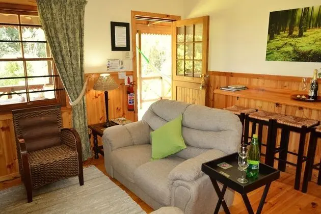 Froggy Pond Cottage