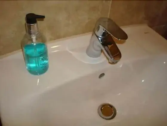 Economy İki Ayrı Yataklı Oda, Ortak Banyo