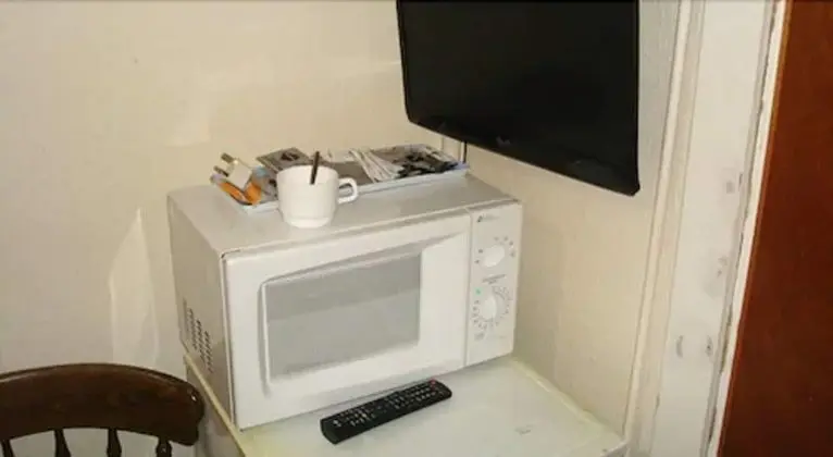 Economy Tek Büyük Yataklı Oda, Ortak Banyo