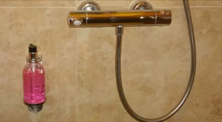 Economy Tek Kişilik Oda, Ortak Banyo
