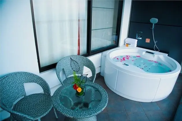 Premium Tek Büyük Yataklı Oda, 1 Çift Kişilik Yatak, Özel Banyo, Vadi Manzaralı